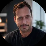 Nave Black, founder and CEO of Menaia